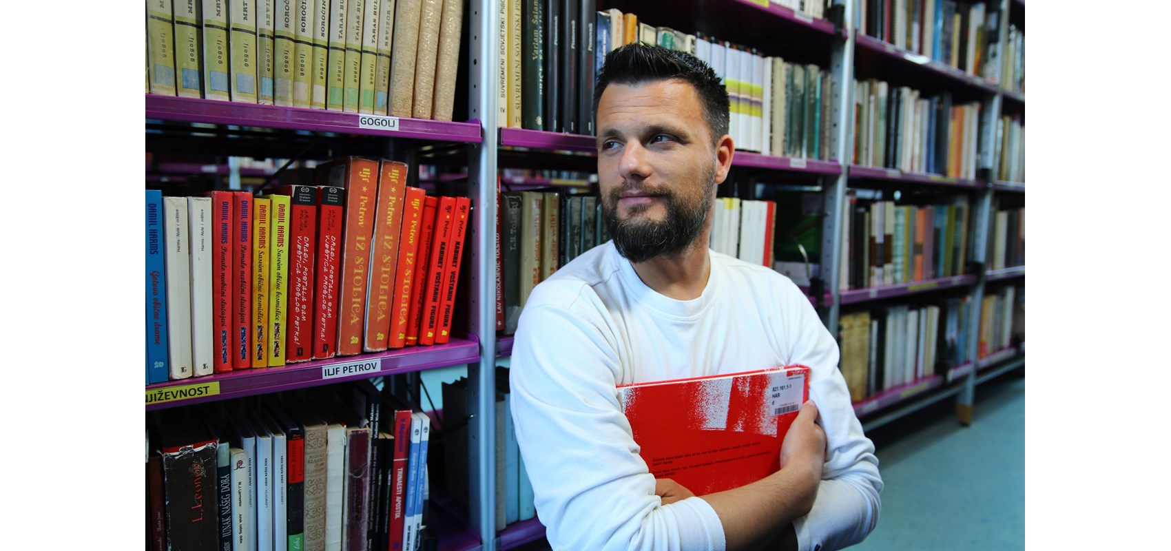 Prof. Nebojša Lujanović osnovao je prvi čitateljski klub na Studiju Komunikacija i mediji